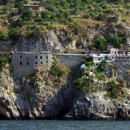La Locanda Del Fiordo Furore Exteriör bild
