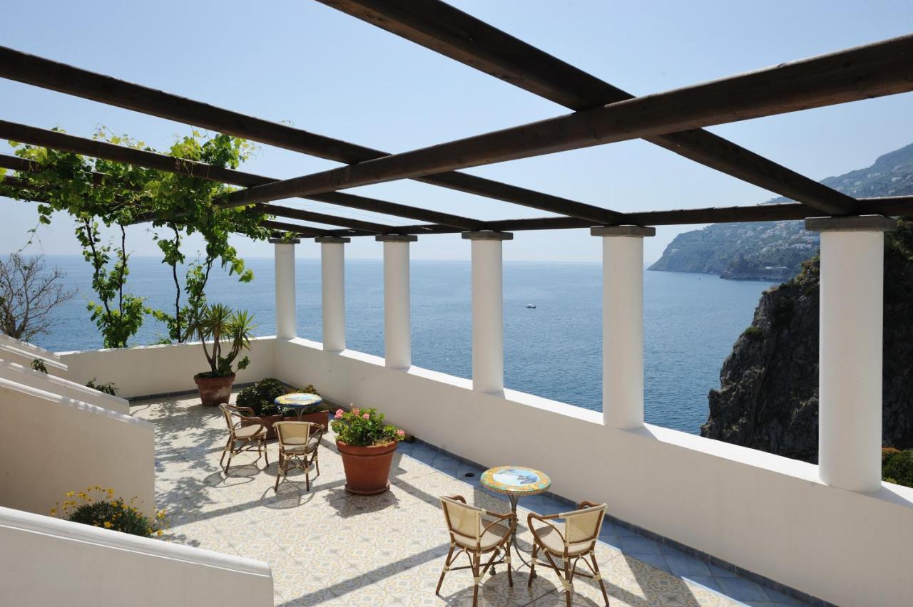 La Locanda Del Fiordo Furore Exteriör bild